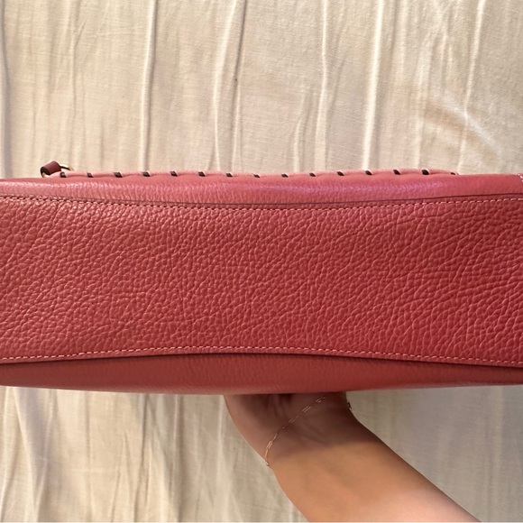 Coach purse. Pebble leather - Picture 3 of 12